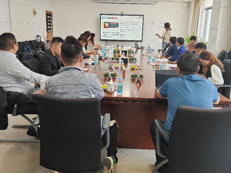 1714295257514350.png 02_360AI圖片工具.png