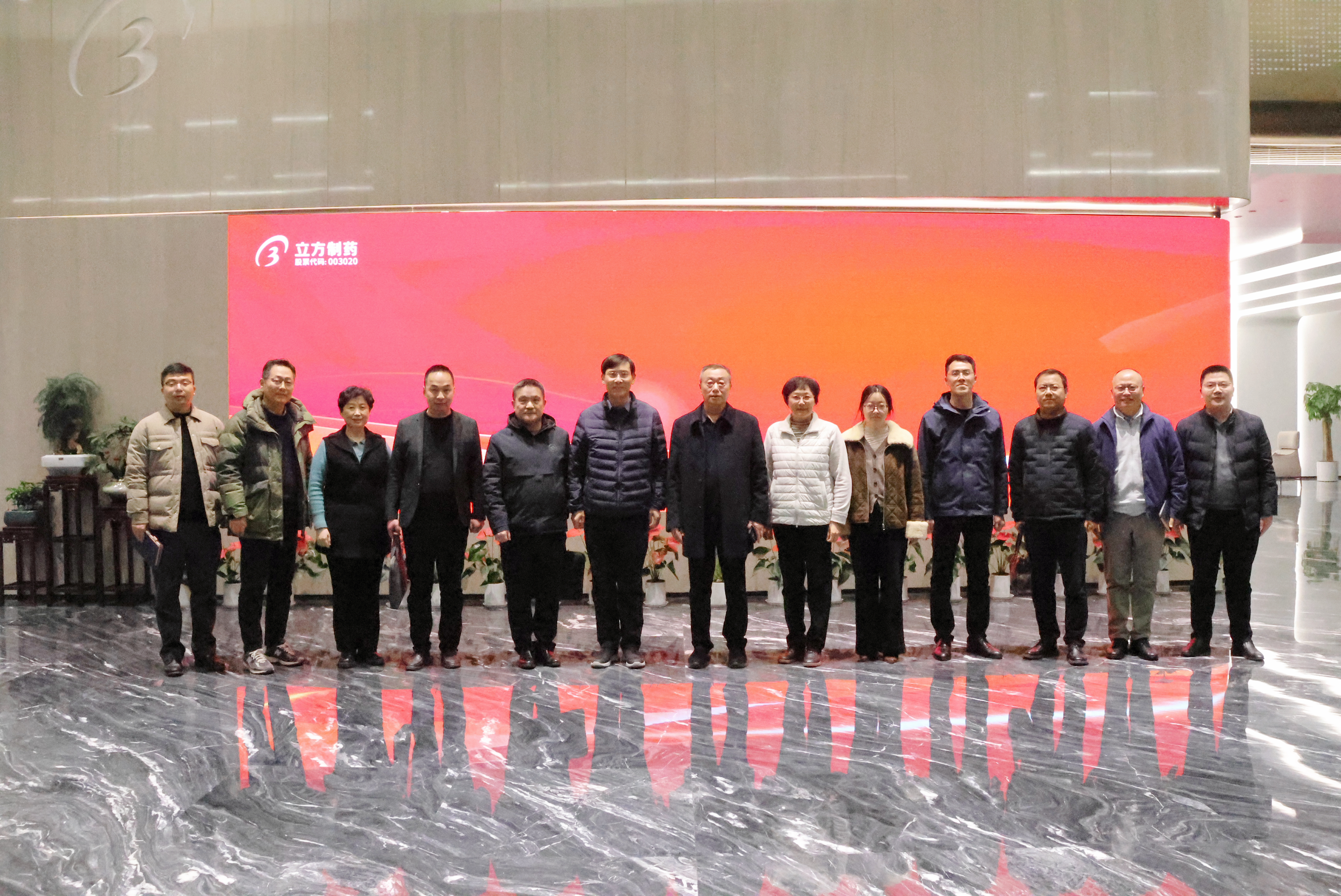 1769598952750703.jpg 1769598952750703.jpg